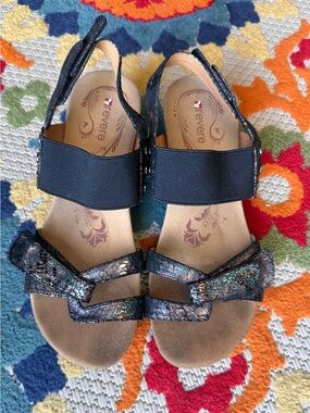 REVERE TAHITI BLACK
METALLIC PYTHON SLING-BACK WEDGE SANDALS 9